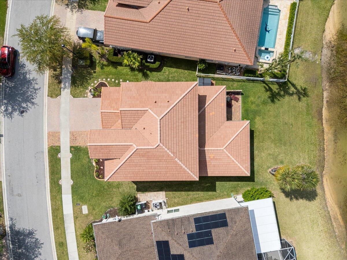 VIZCAYA FALLS - Residential