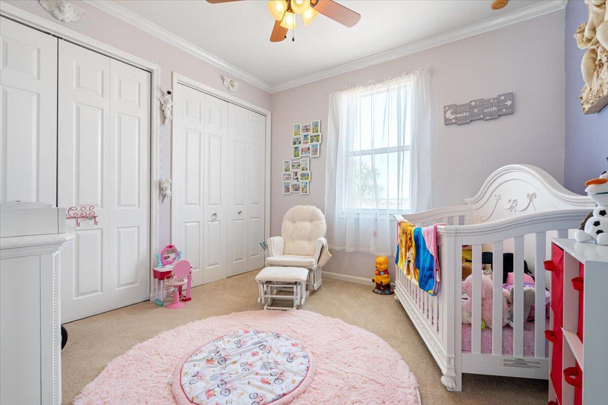 VIZCAYA FALLS - Residential