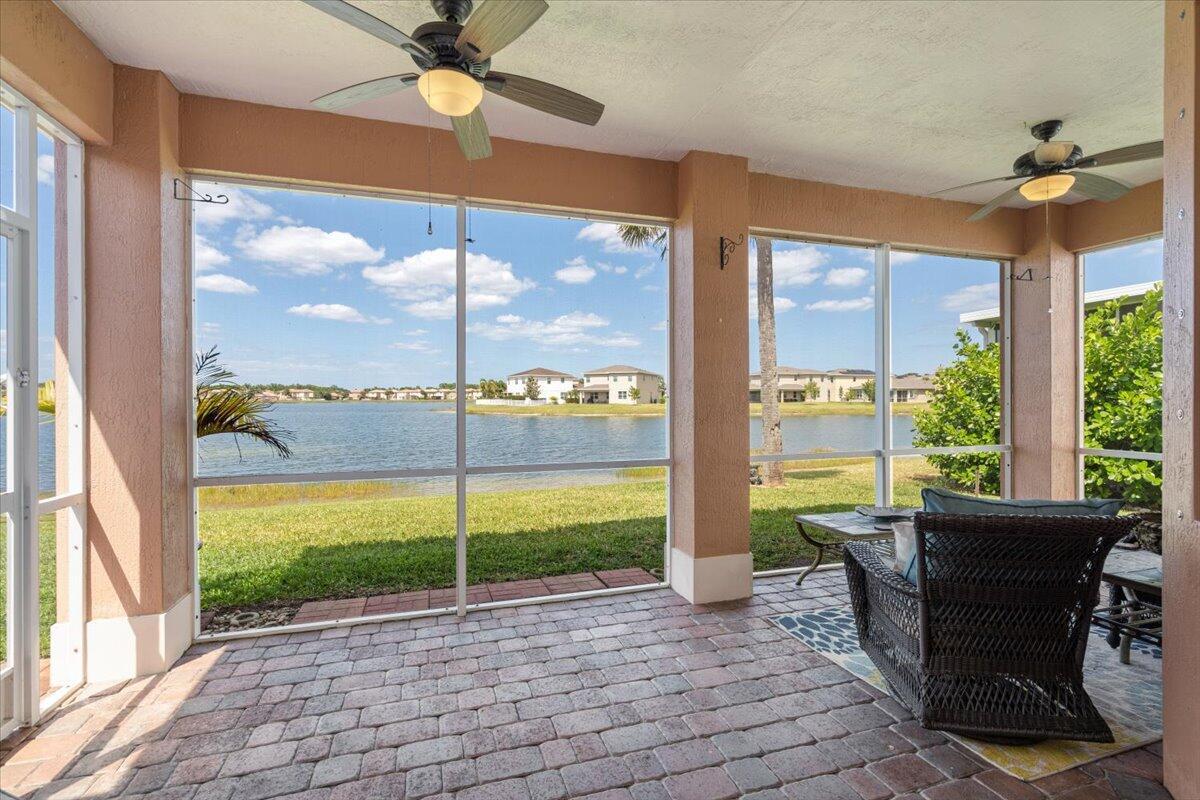 VIZCAYA FALLS - Residential