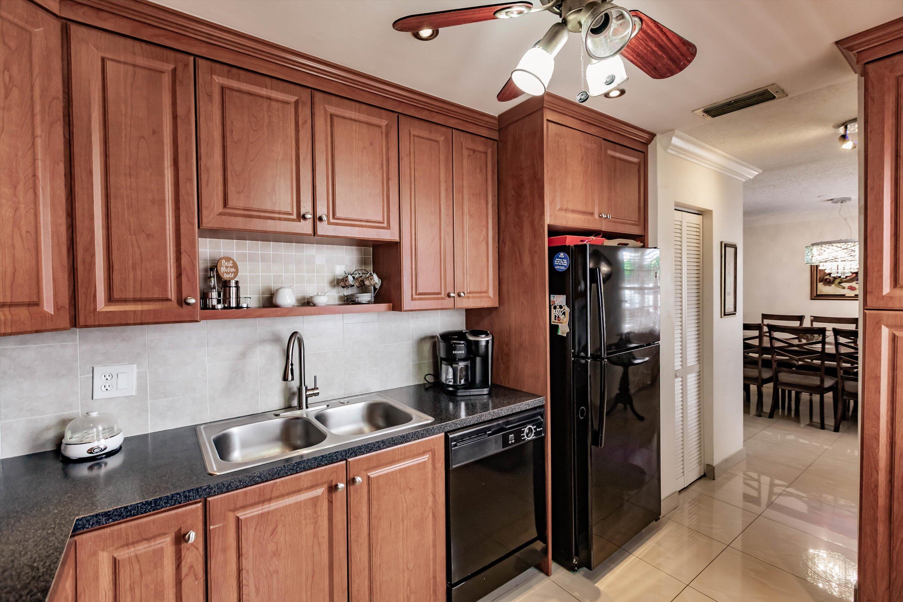 4270 NW 40th Street 105