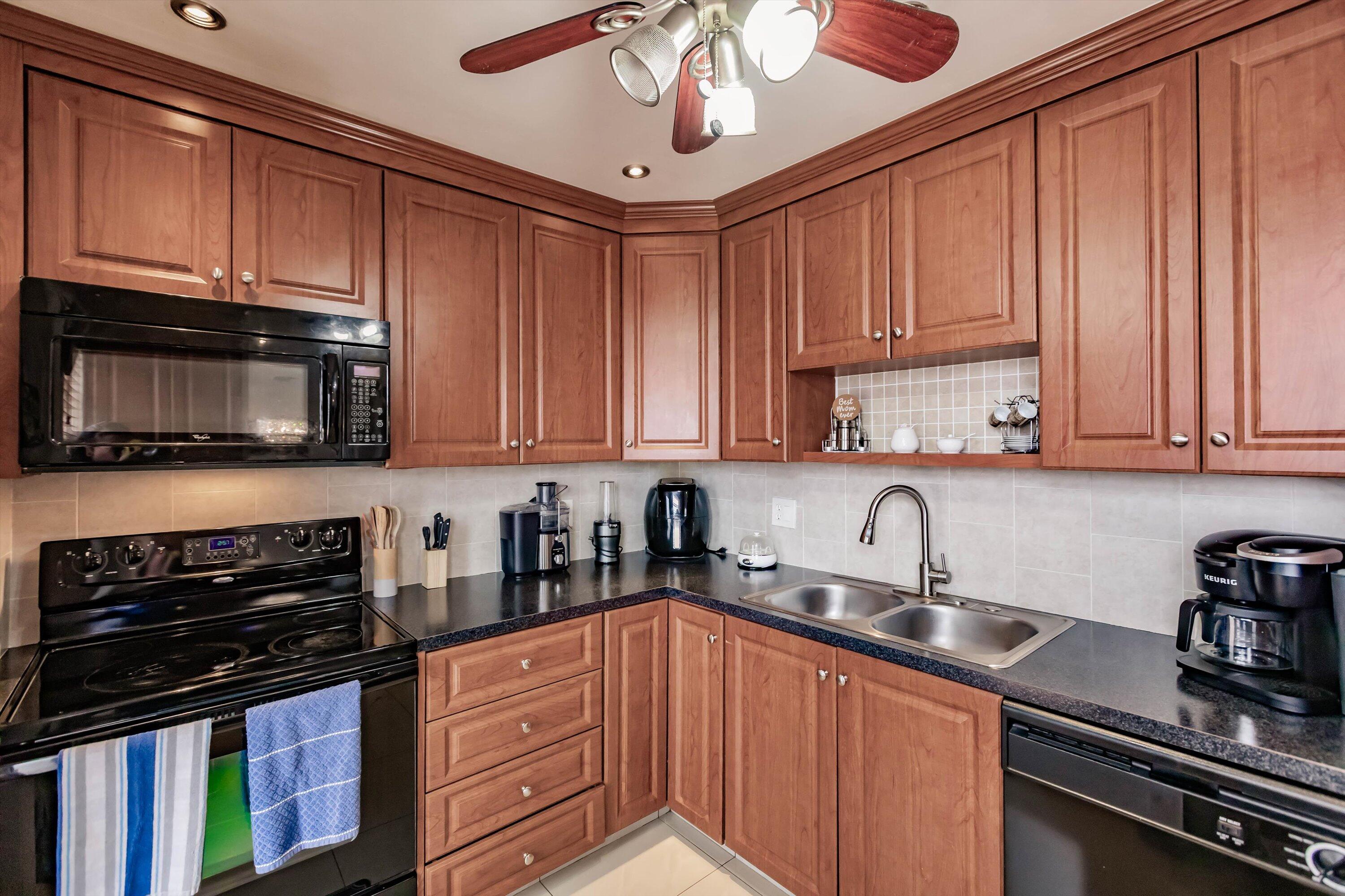 4270 NW 40th Street 105