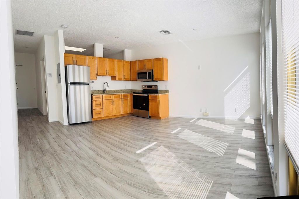 Photo of 229 Commercial Boulevard #1, Fort Lauderdale, FL 33308 (MLS # F10471690)