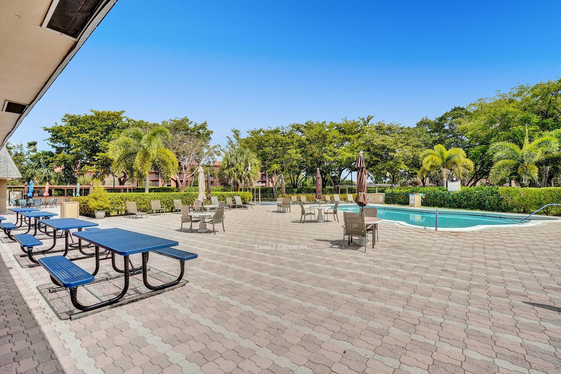 Oriole Gardens Three - Residential