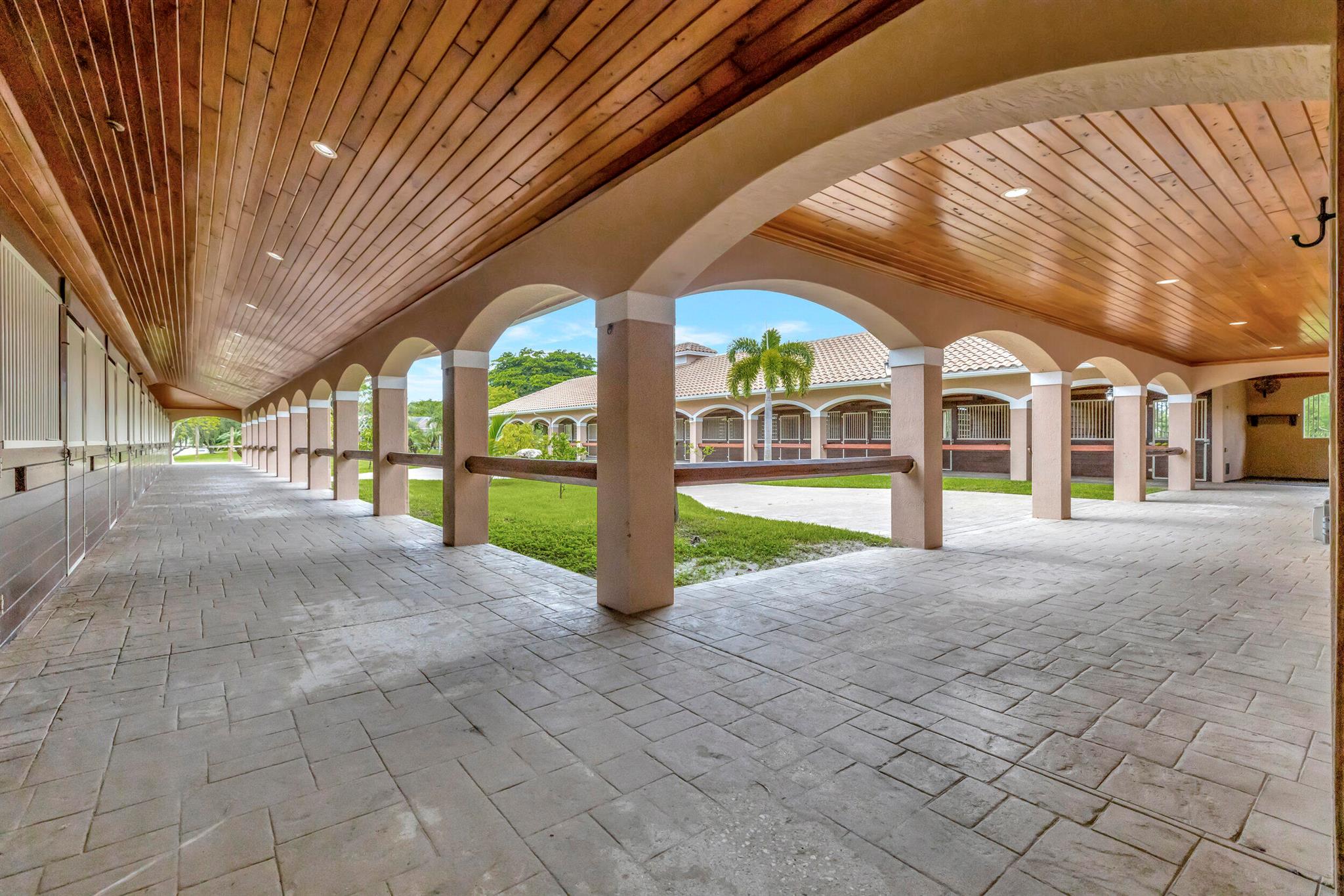 DEER RUN 2 - Residential