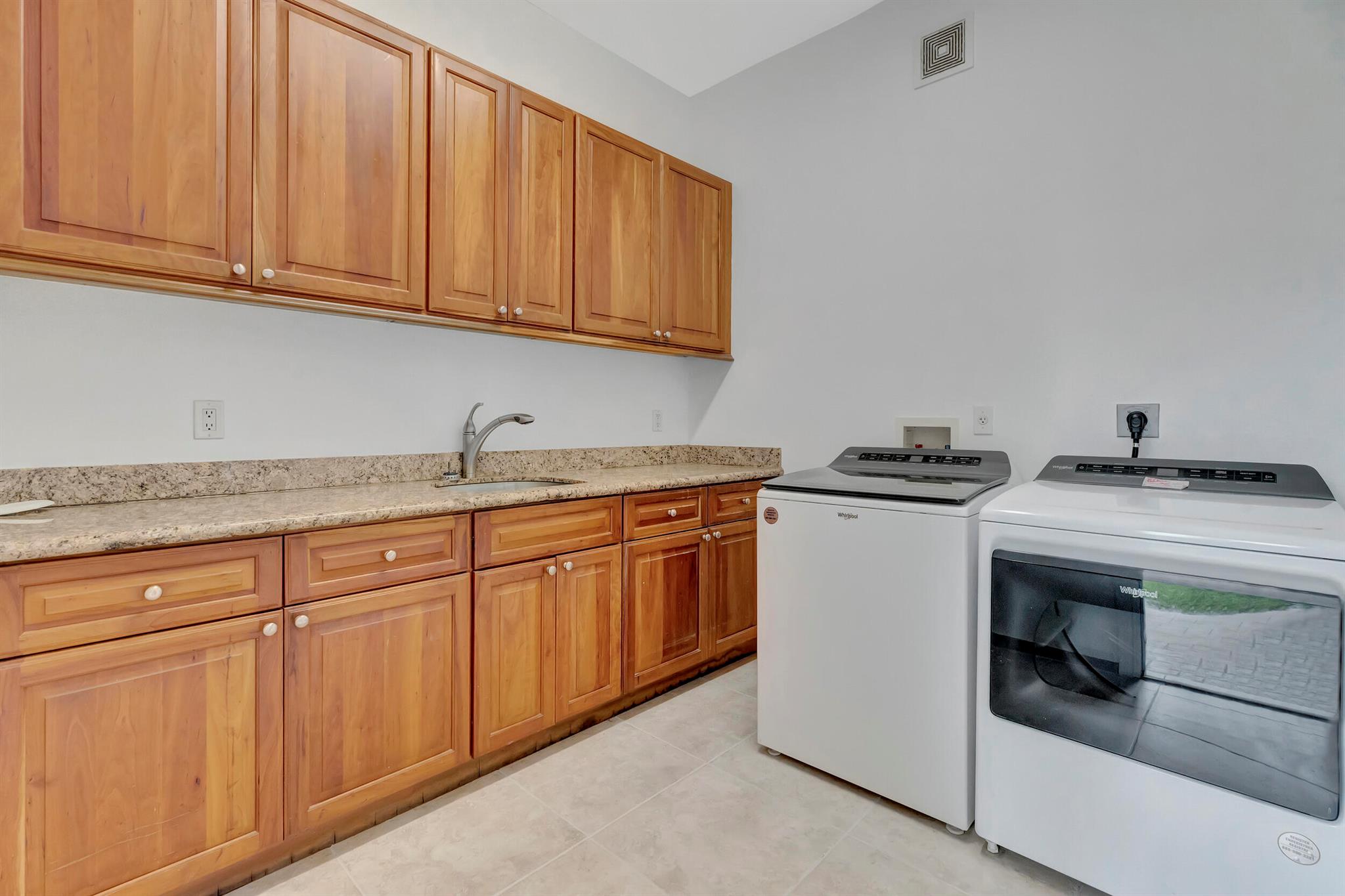 DEER RUN 2 - Residential