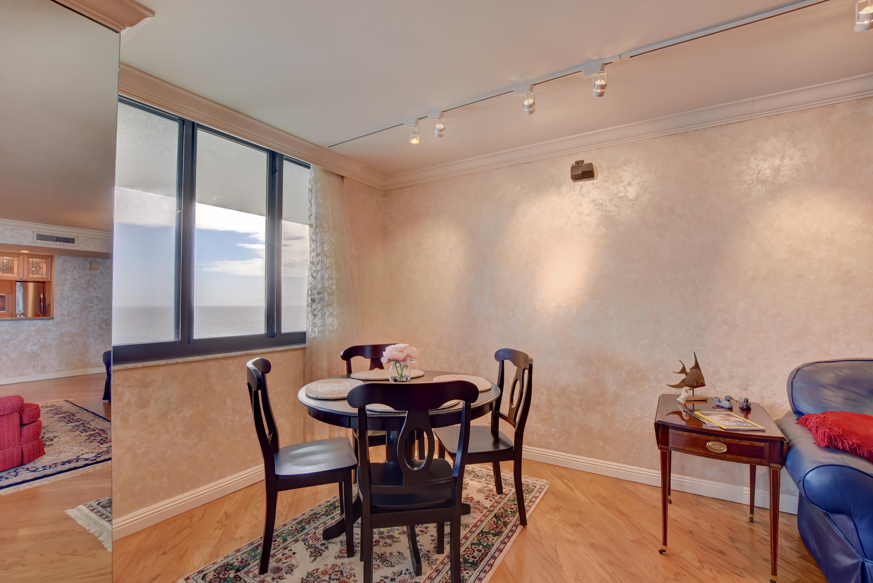 CORONADO - Residential