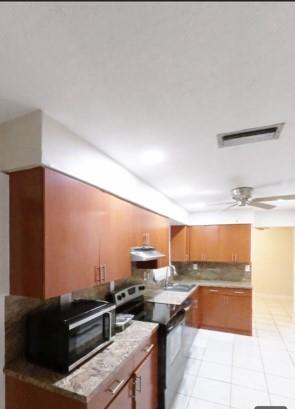 Sunrise Golf Village Sec - Residential