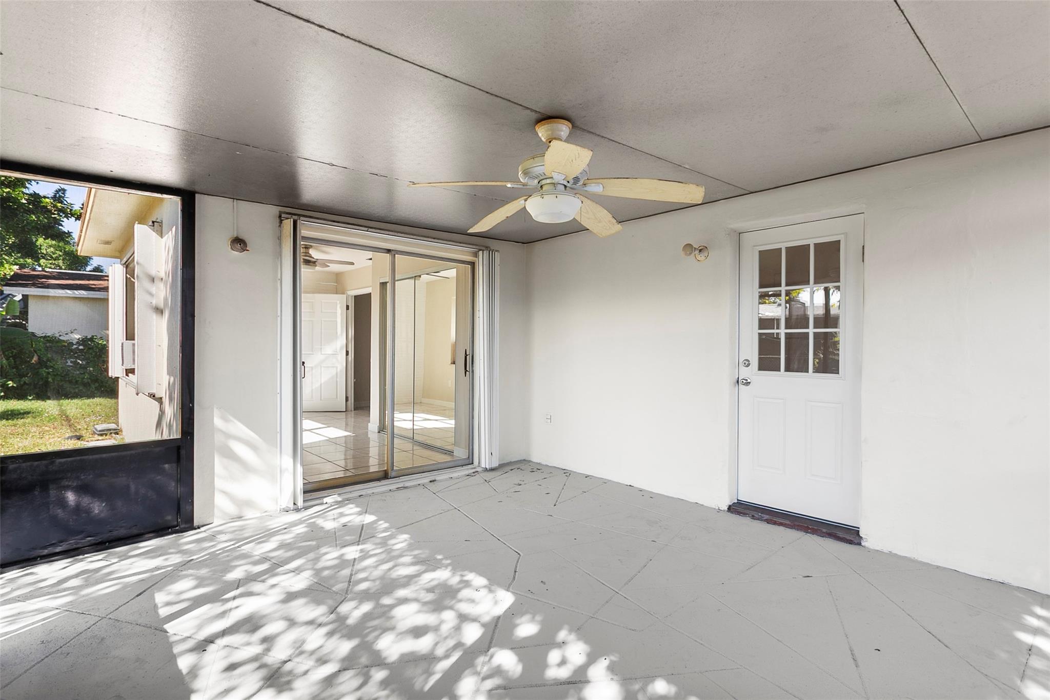 Sunrise Golf Village Sec - Residential