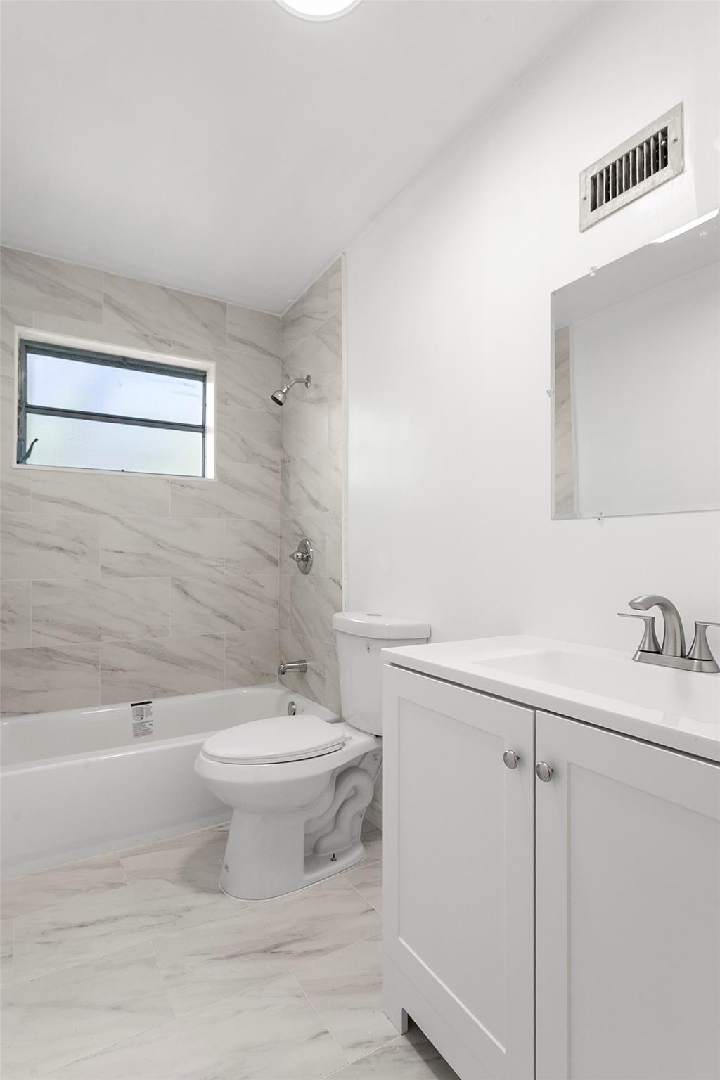 Sunrise Golf Village Sec - Residential