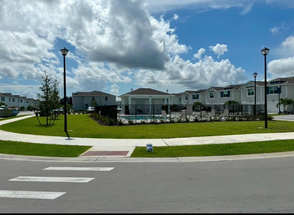 Photo of 5786 SE Edgewater Circle, Stuart, FL 34997 (MLS # B26010902)