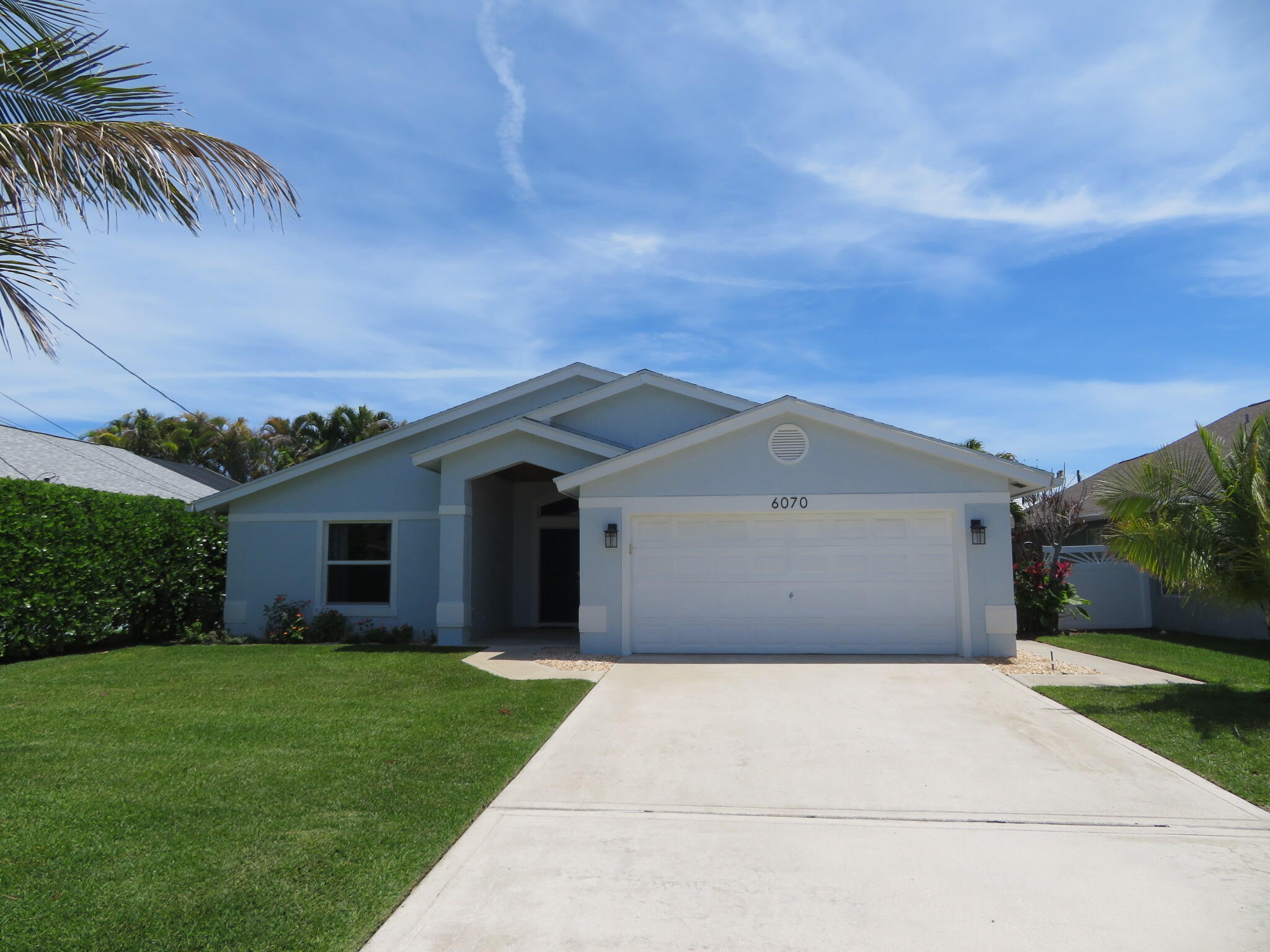 NORTH PALM BEACH HEIGHTS - Residential