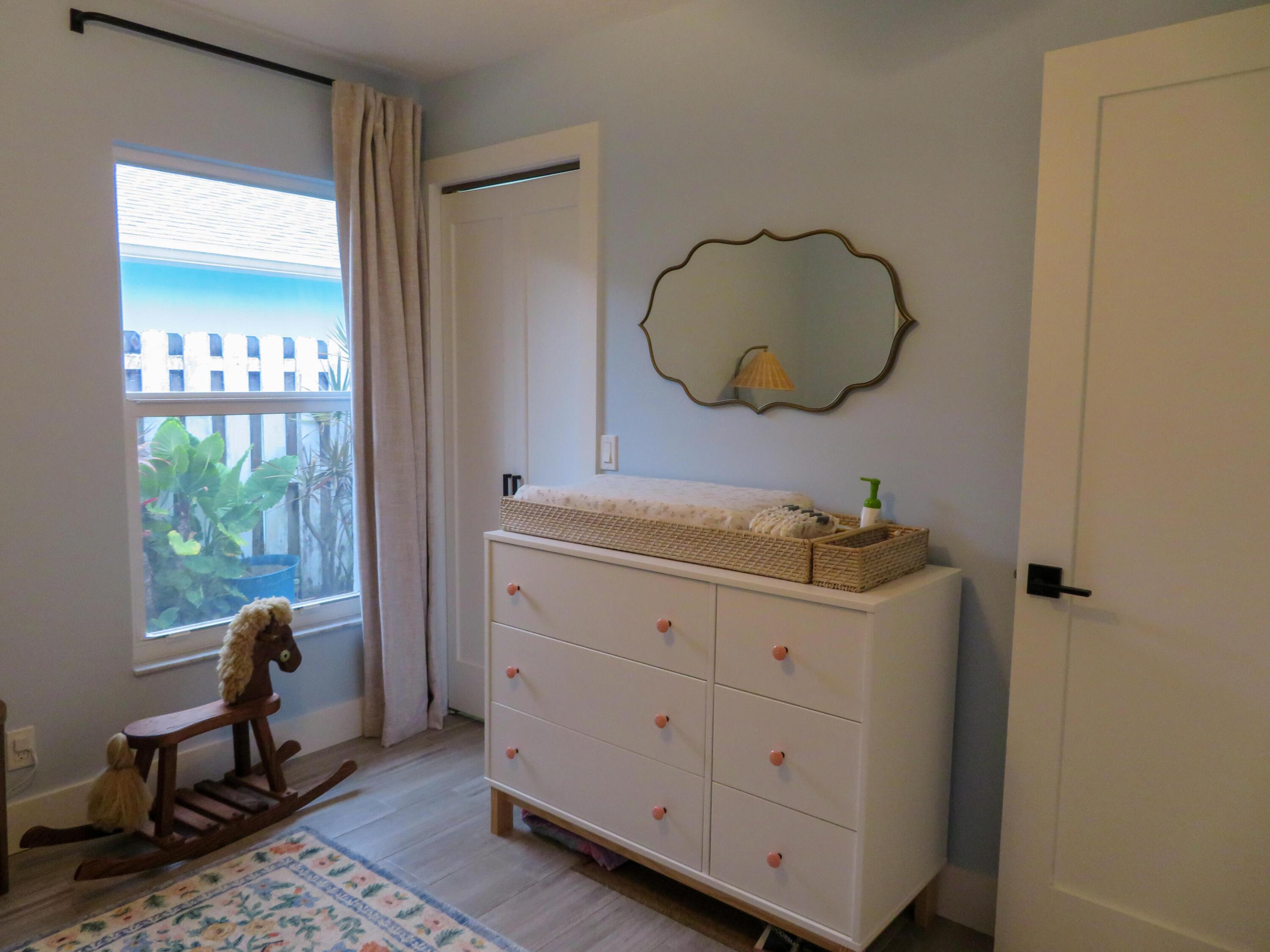 NORTH PALM BEACH HEIGHTS - Residential