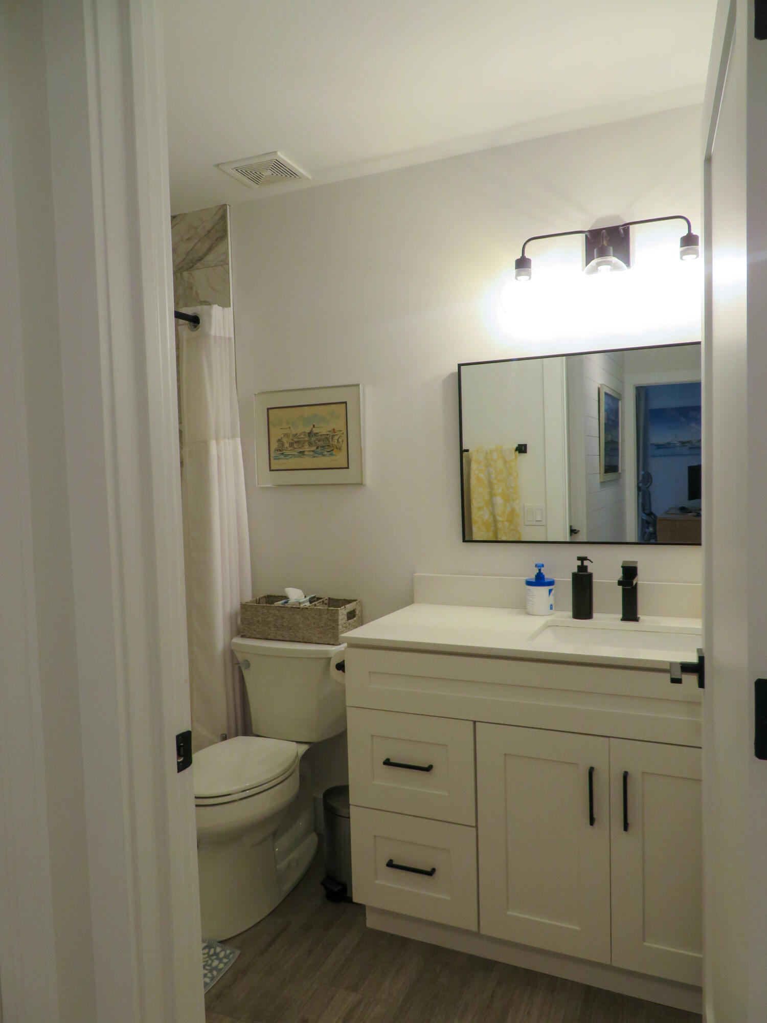 NORTH PALM BEACH HEIGHTS - Residential