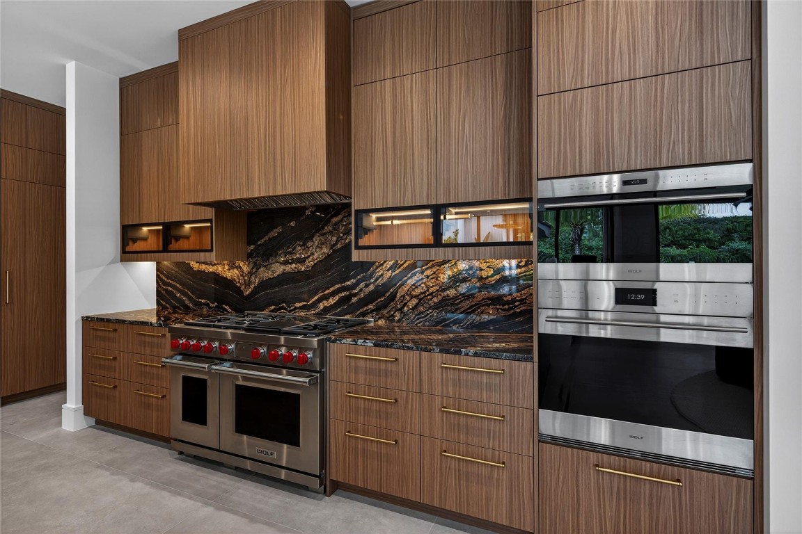 Victoria Isles 15-67 B - Residential