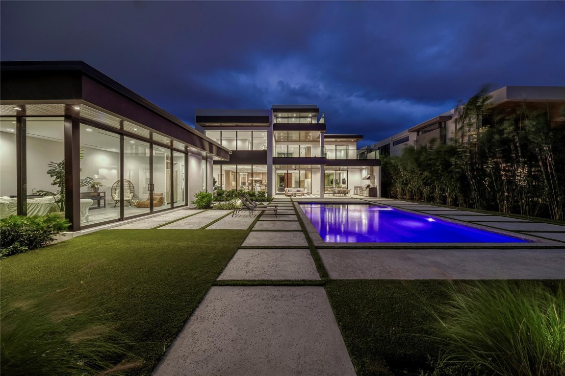 Victoria Isles 15-67 B - Residential