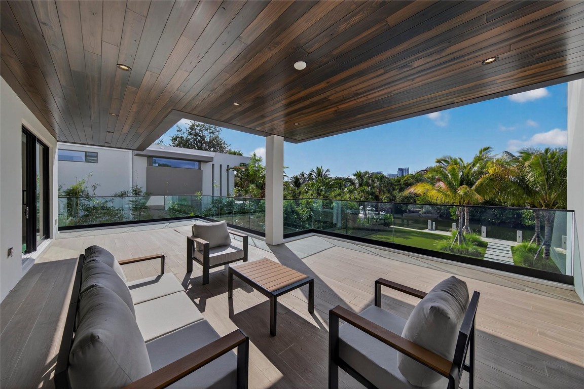 Victoria Isles 15-67 B - Residential