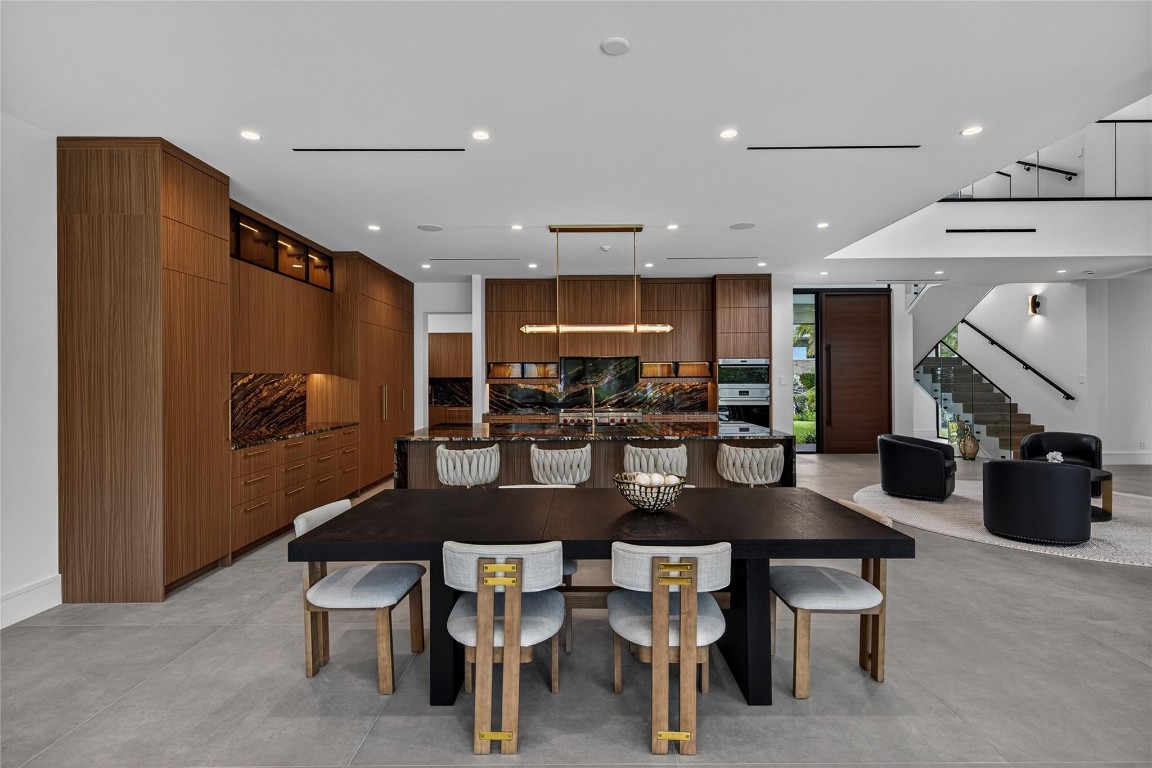 Victoria Isles 15-67 B - Residential