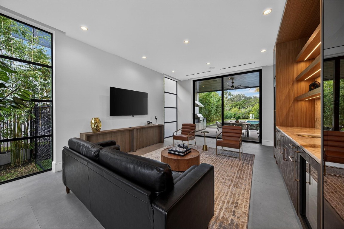 Victoria Isles 15-67 B - Residential