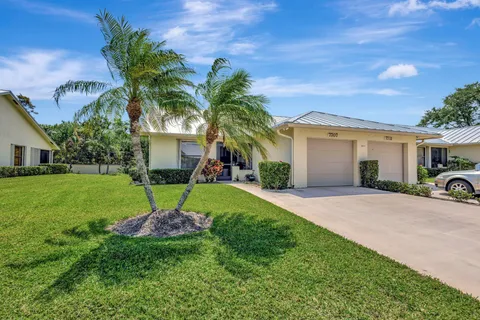 7707 SE Sugar Sand Circle, Hobe Sound, FL MLS: R11078520