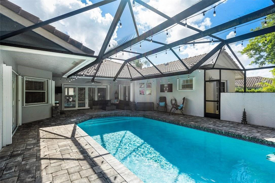 Pine Ridge 112-37 B - Residential