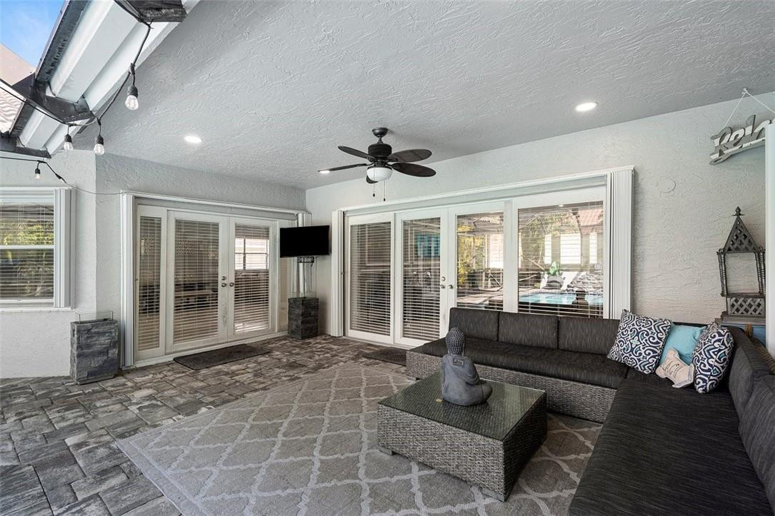 Pine Ridge 112-37 B - Residential