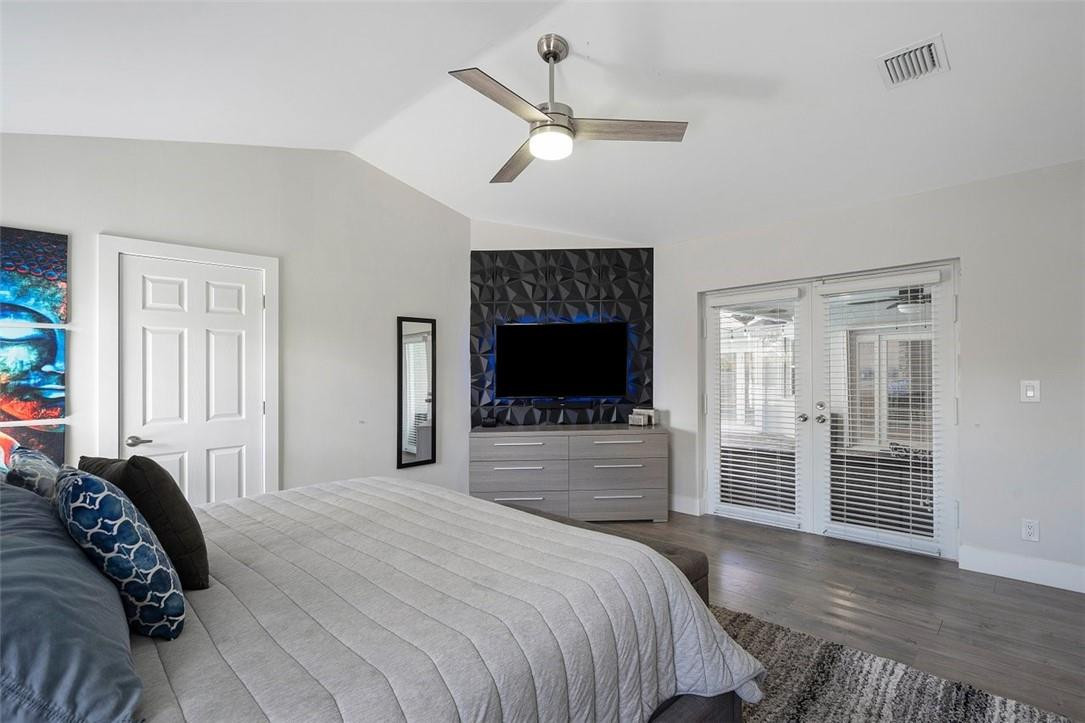 Pine Ridge 112-37 B - Residential