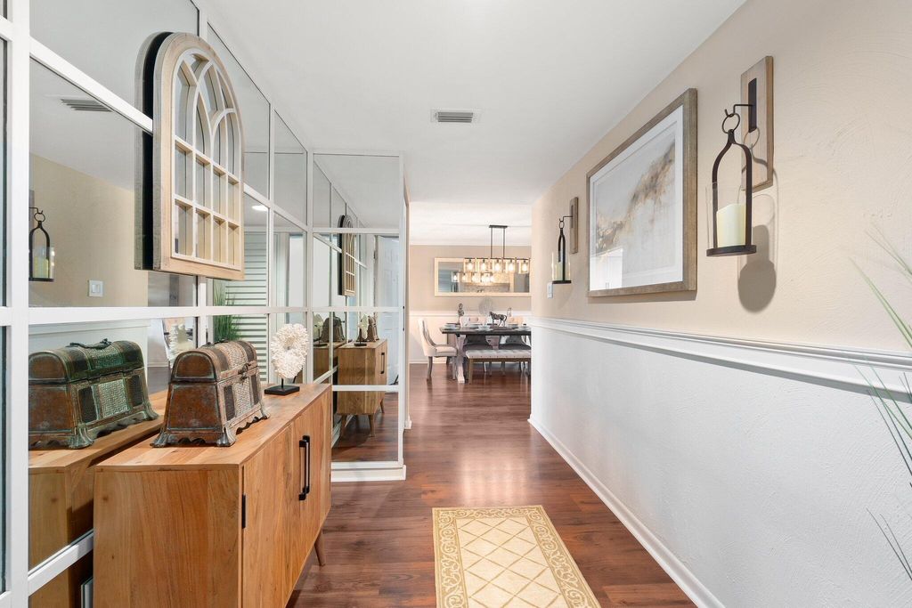 Photo of 3500 Twin Lakes Terrace #203, Fort Pierce, FL 34951 (MLS # R10930230)