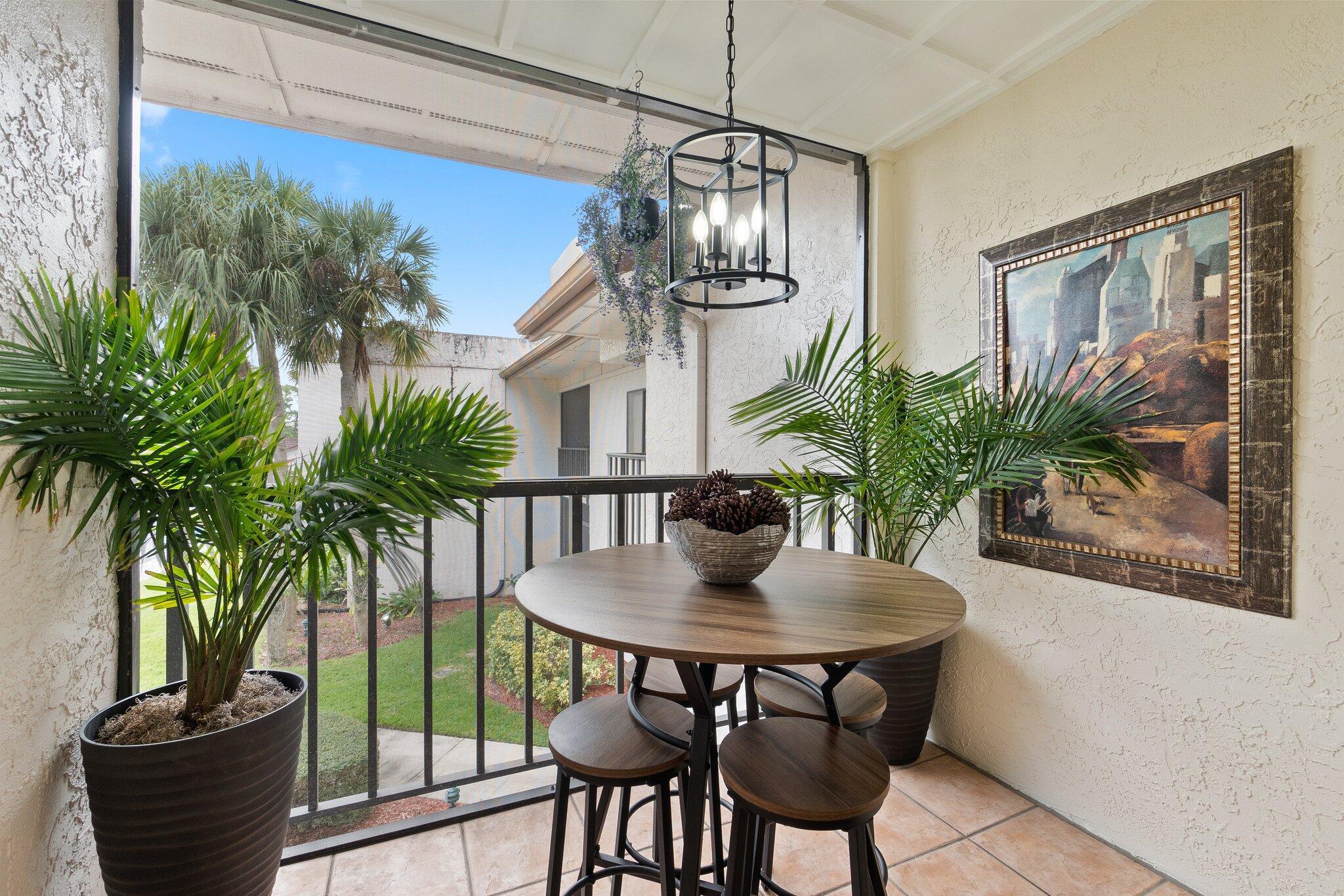 LAKESHORE VILLAGE OF MEADOWOOD PHASE 1 - Residential