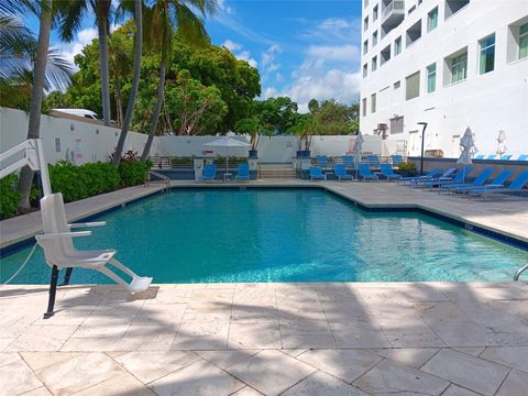 Condominium in Fort Lauderdale FL 2670 Sunrise Blvd.jpg