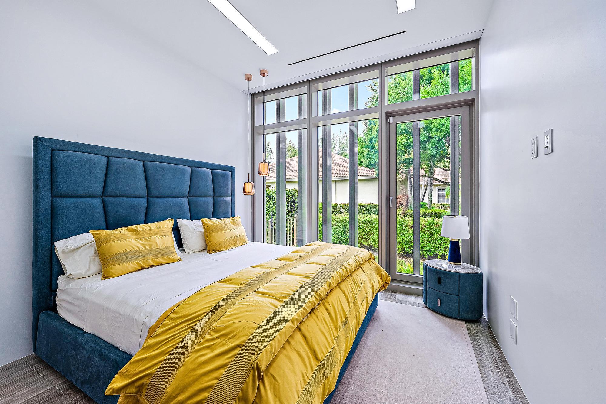 HORSESHOE ACRES WEST REPL (STEEPLECHASE) - Residential