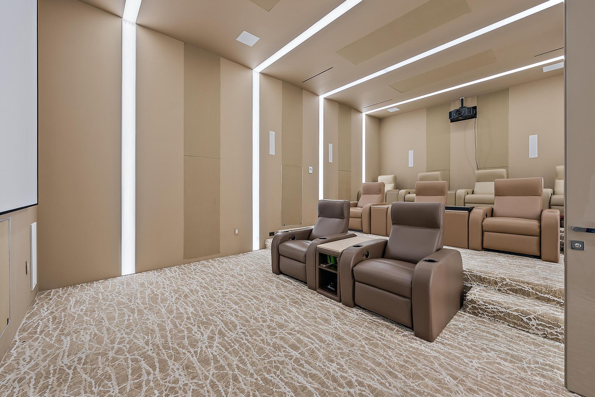 HORSESHOE ACRES WEST REPL - Residential