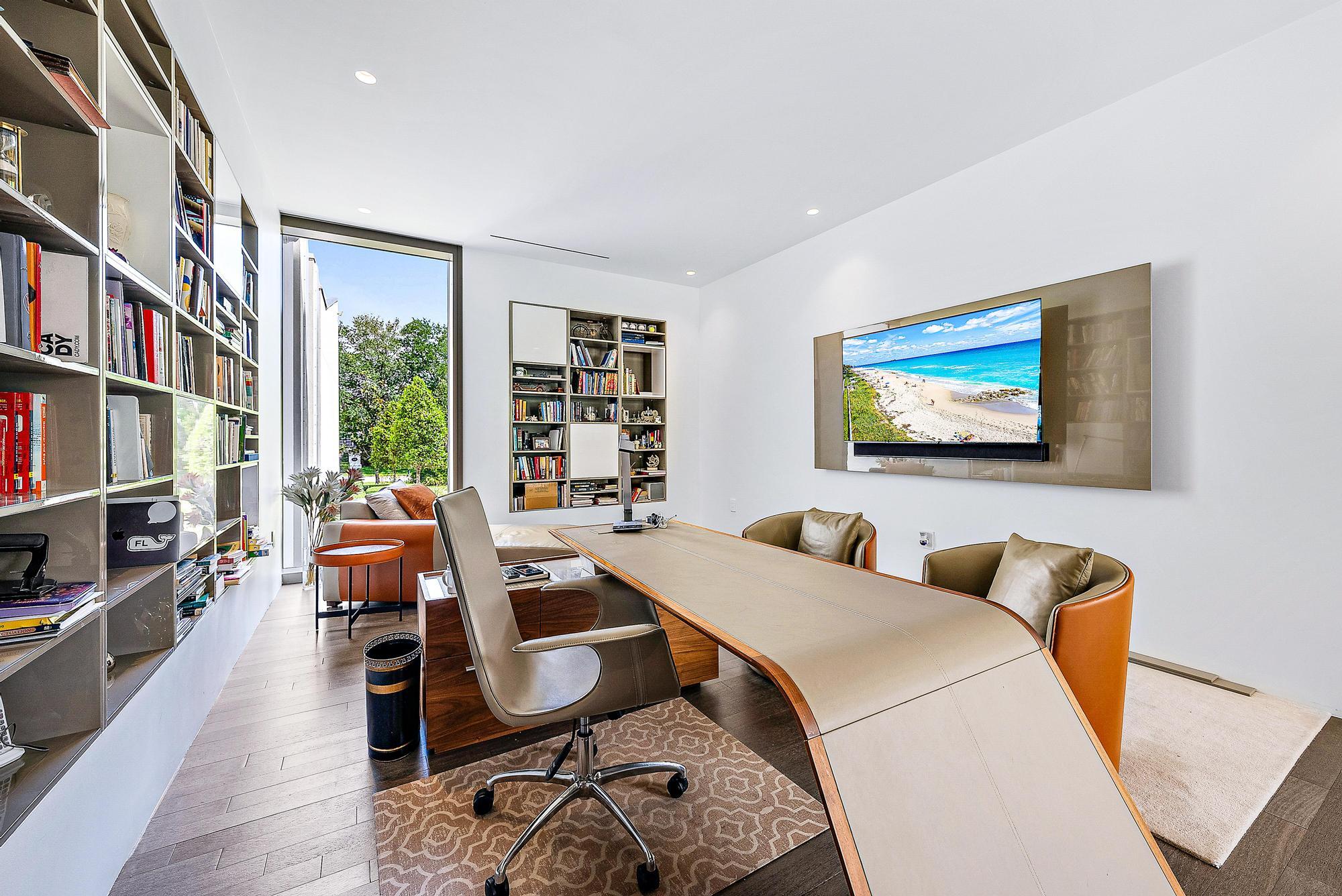 HORSESHOE ACRES WEST REPL (STEEPLECHASE) - Residential