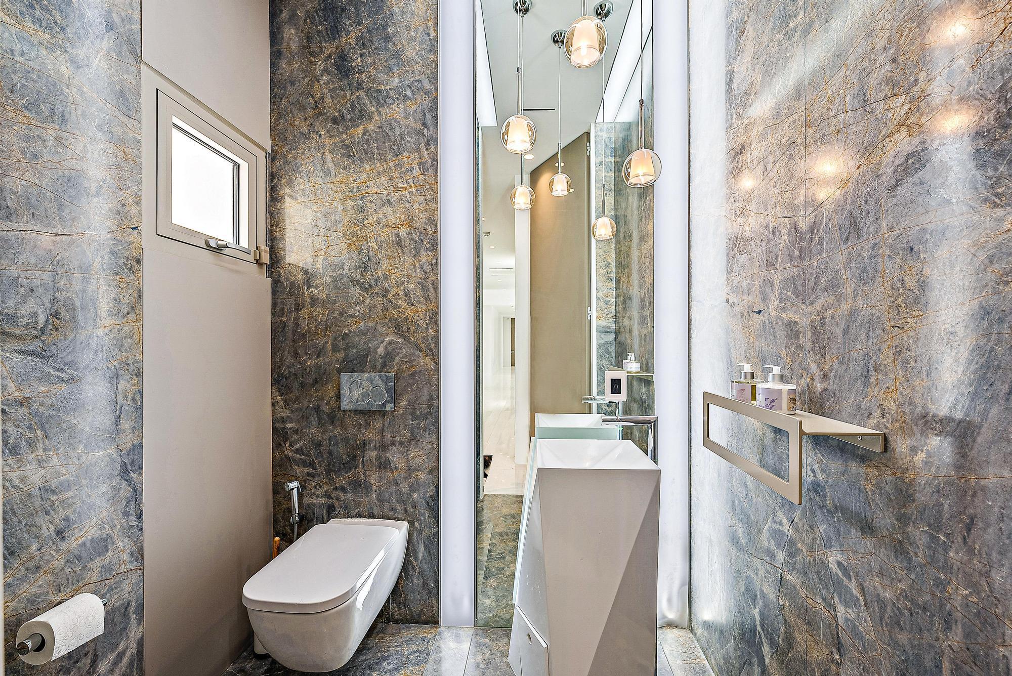 HORSESHOE ACRES WEST REPL - Residential