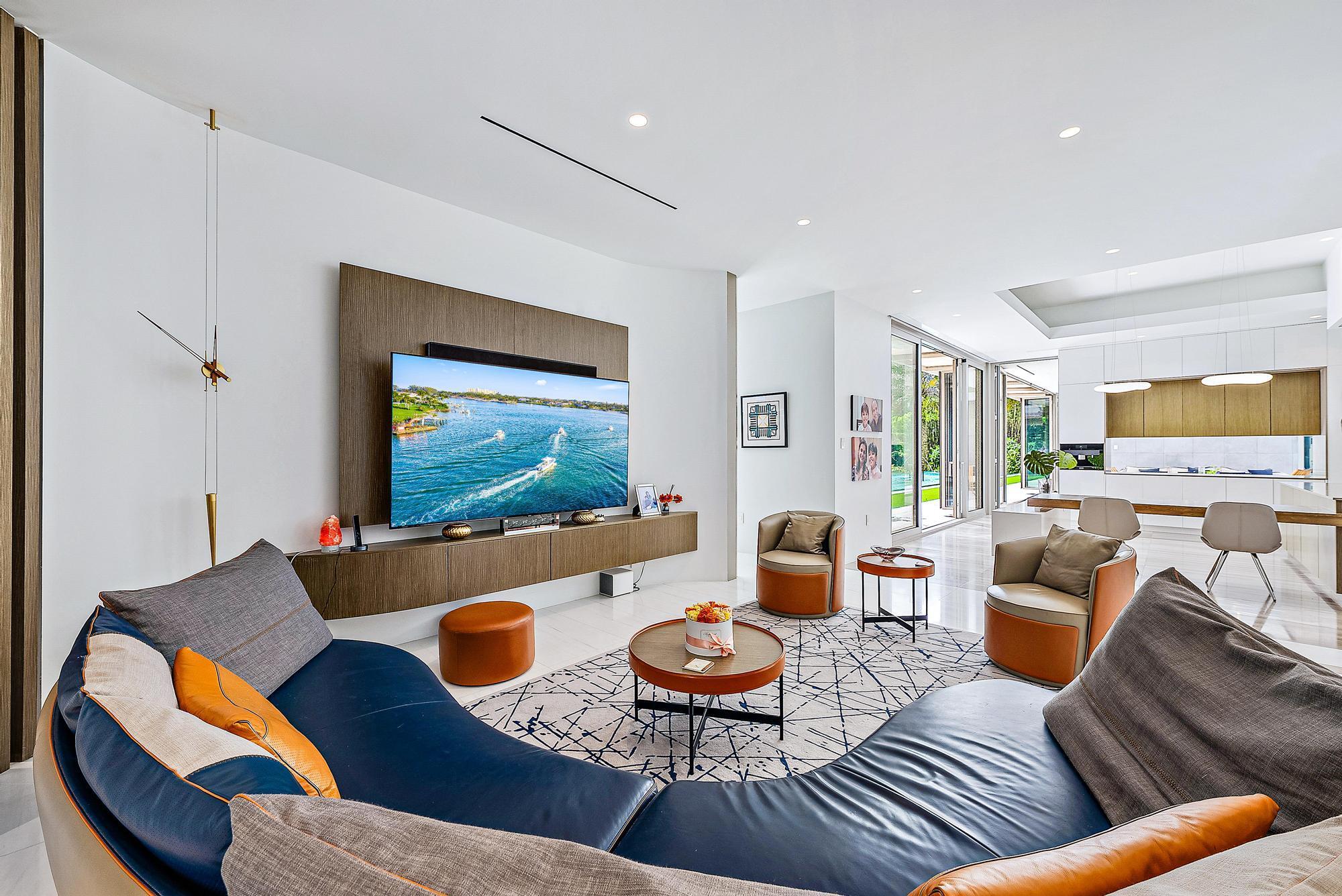 HORSESHOE ACRES WEST REPL - Residential