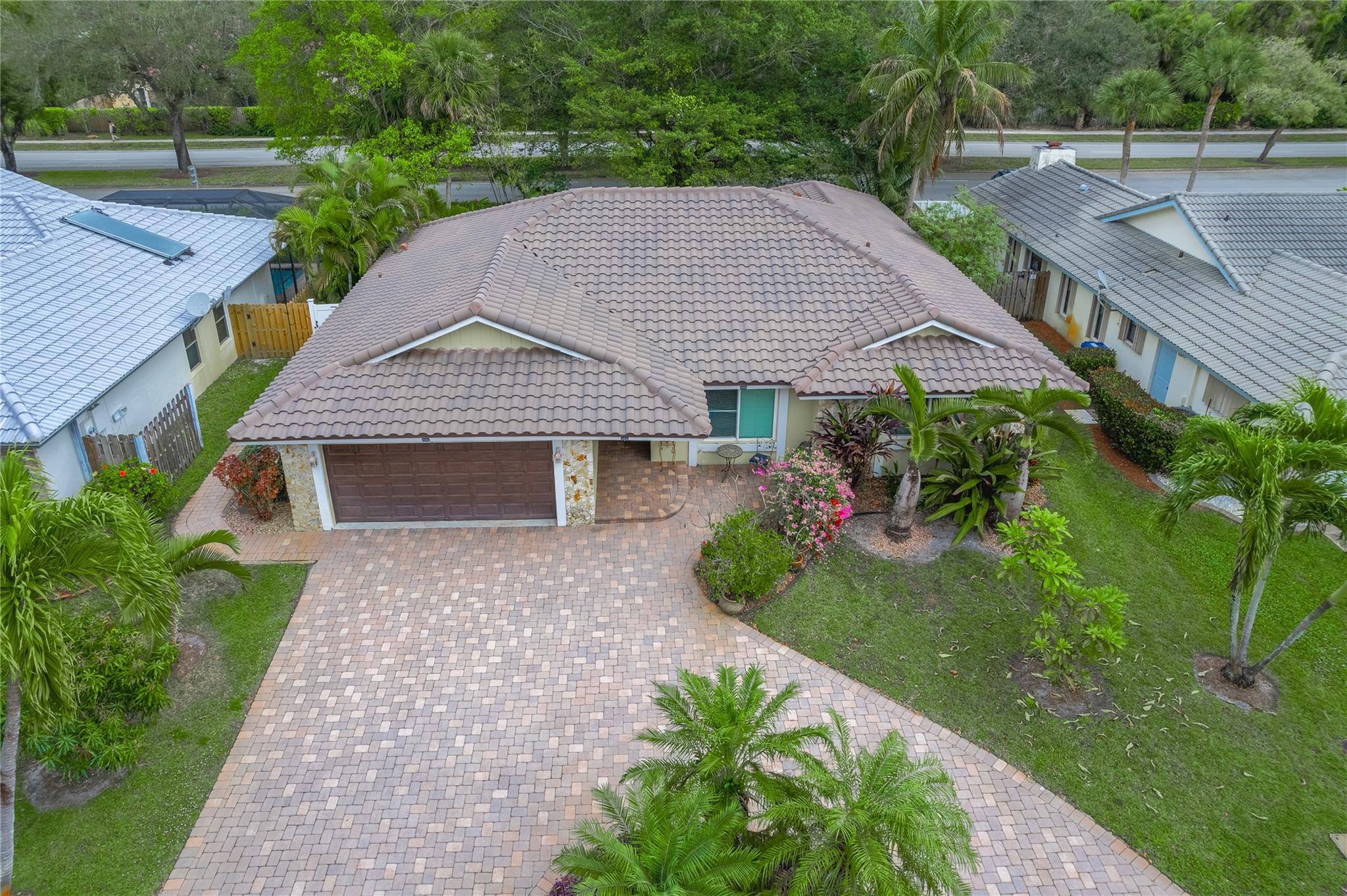 THE CROSSINGS - Residential