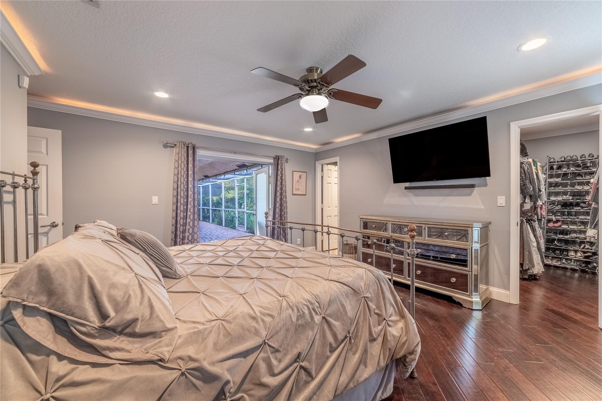 THE CROSSINGS - Residential
