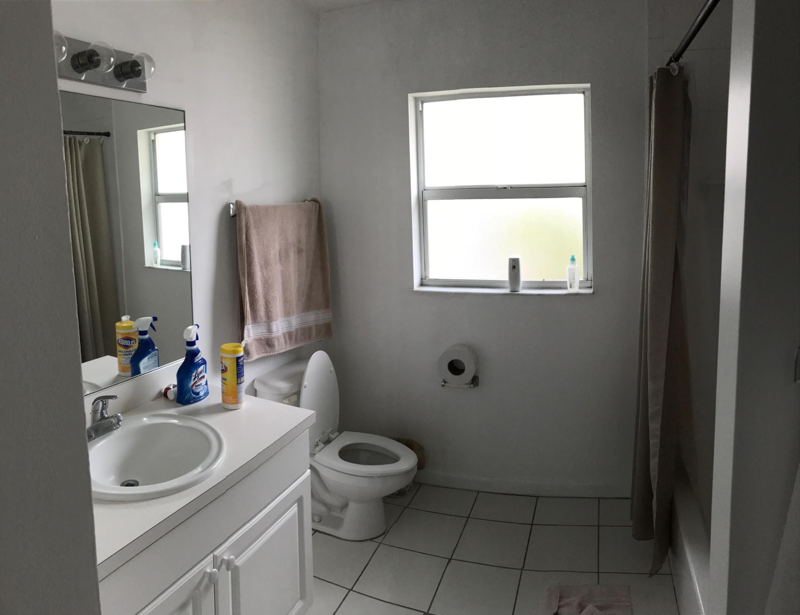 TOURIST NOOK DELRAY - Residential Lease