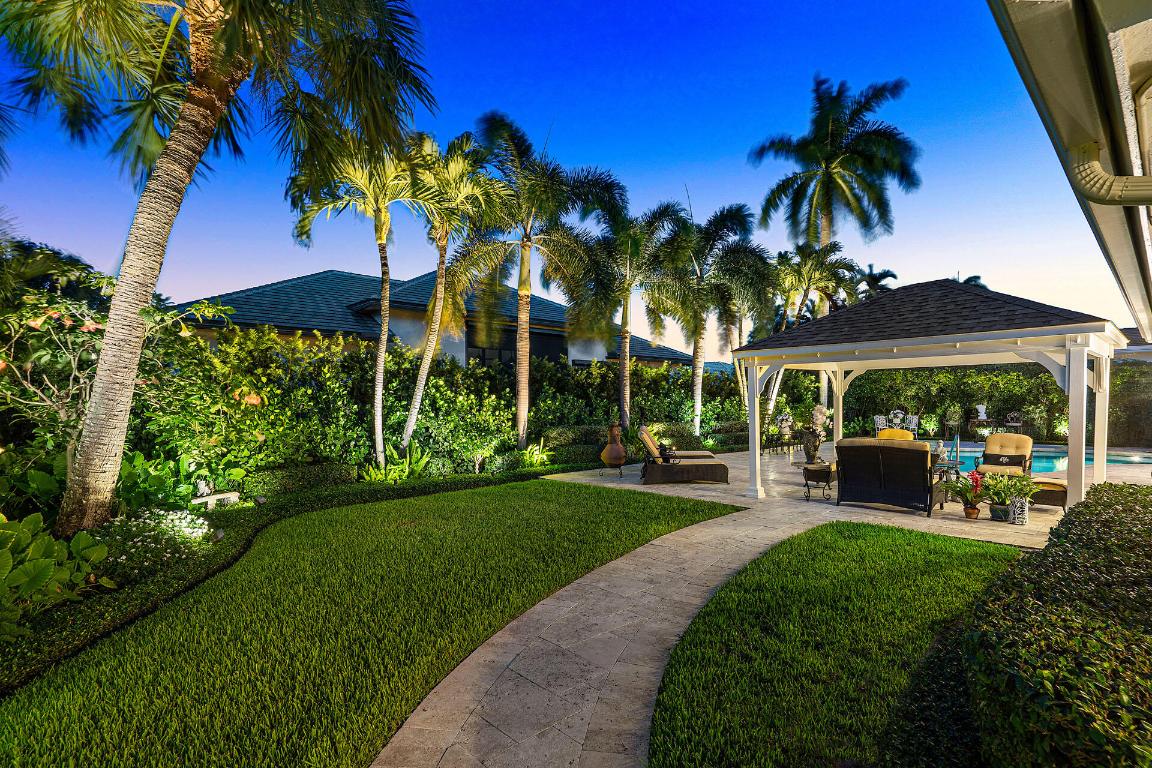 ROYAL PALM YACHT & COUNTRY CLUB - Residential