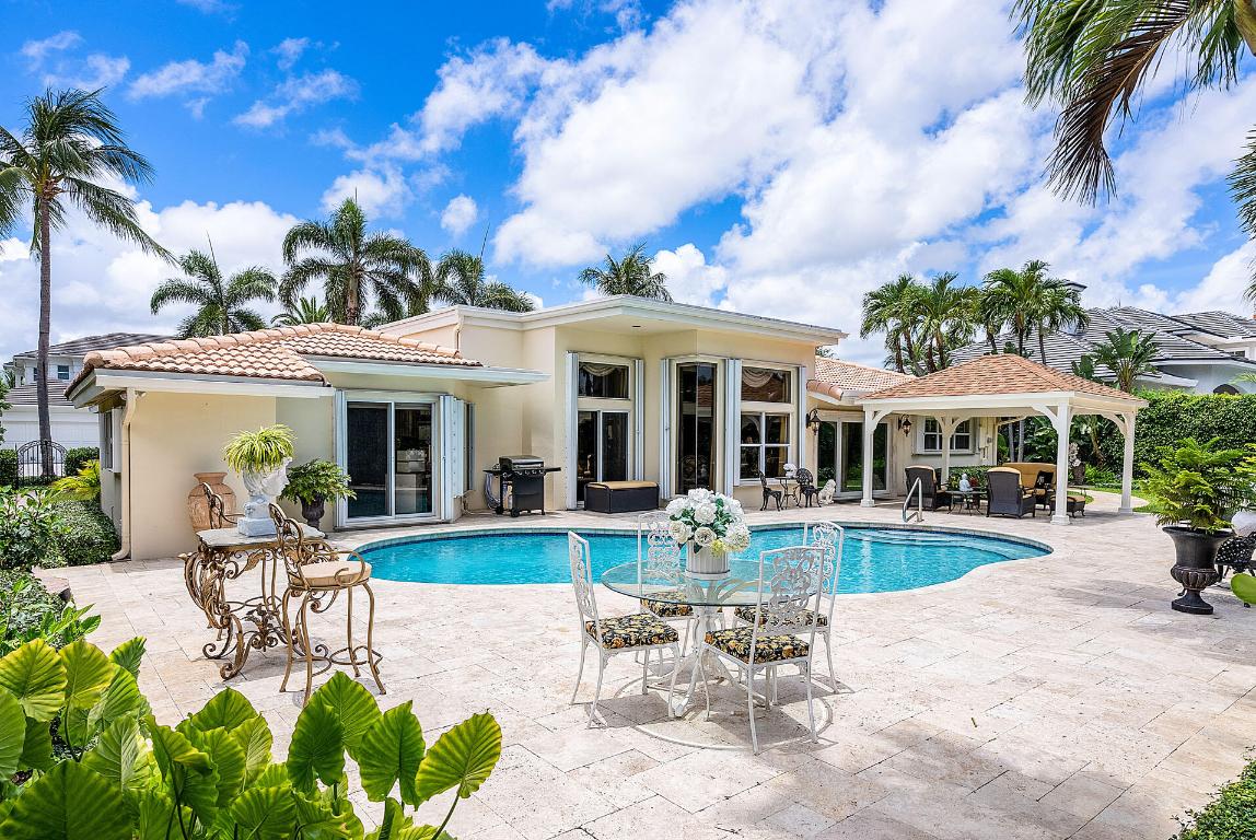 ROYAL PALM YACHT & COUNTRY CLUB - Residential