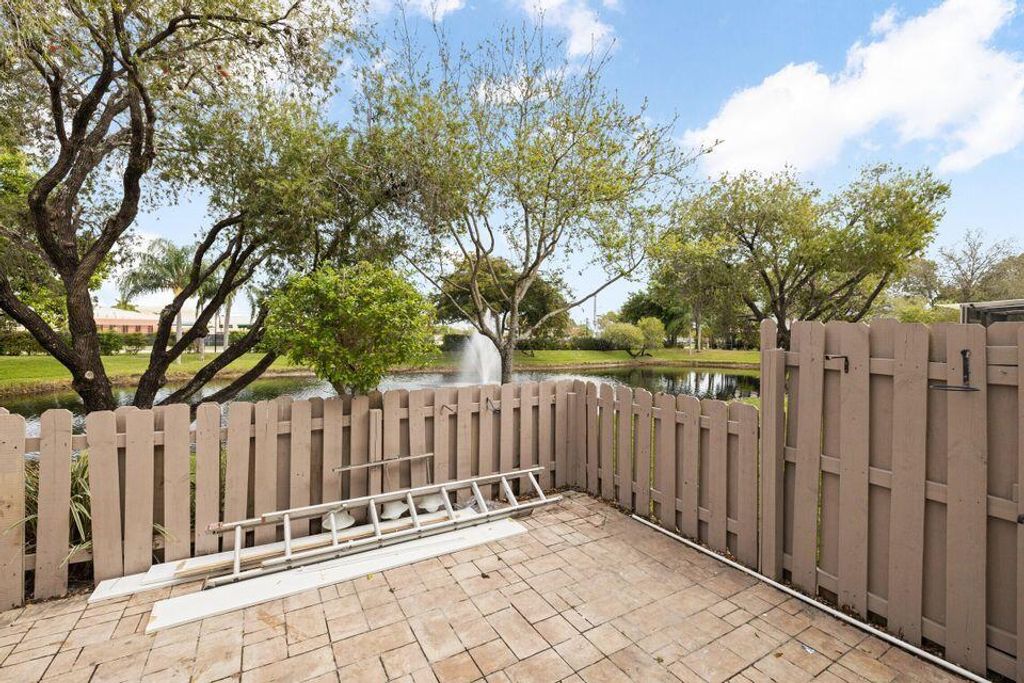 Photo of 217 Old English Drive, Jupiter, FL 33458 (MLS # R10917975)