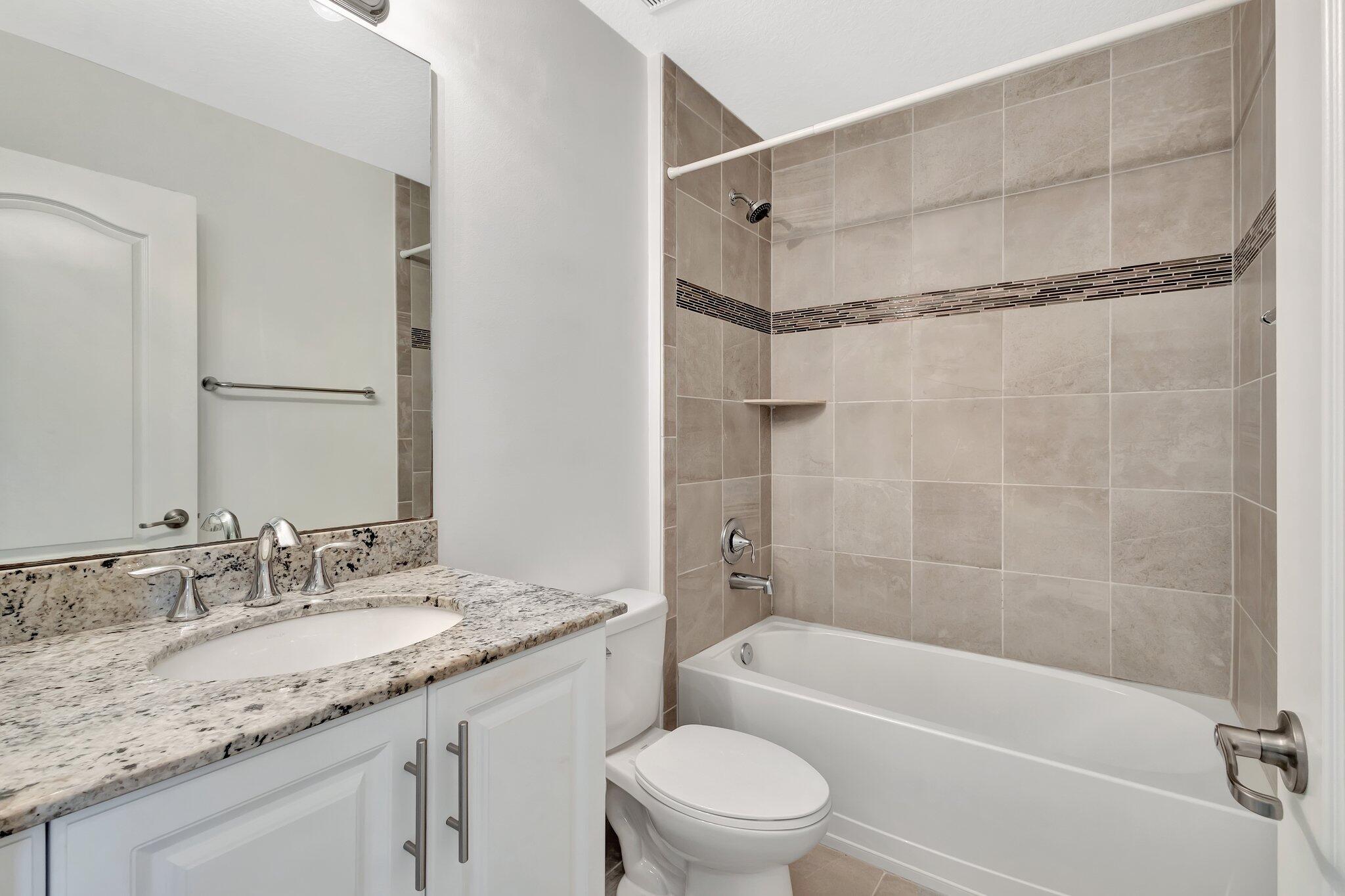 COLONY RESERVE AT LAKE WORTH - Residential