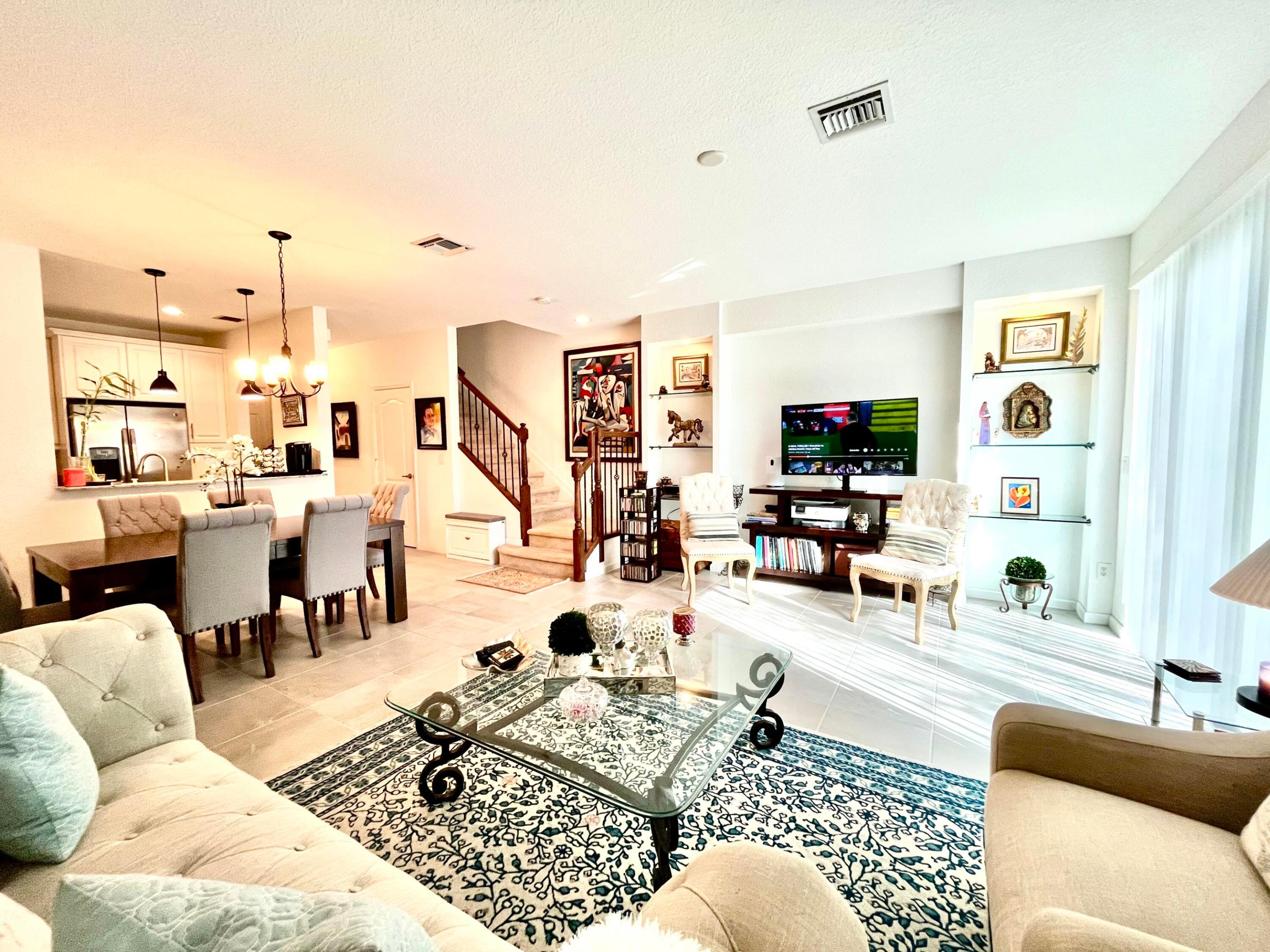 COLONY RESERVE AT LAKE WORTH - Residential