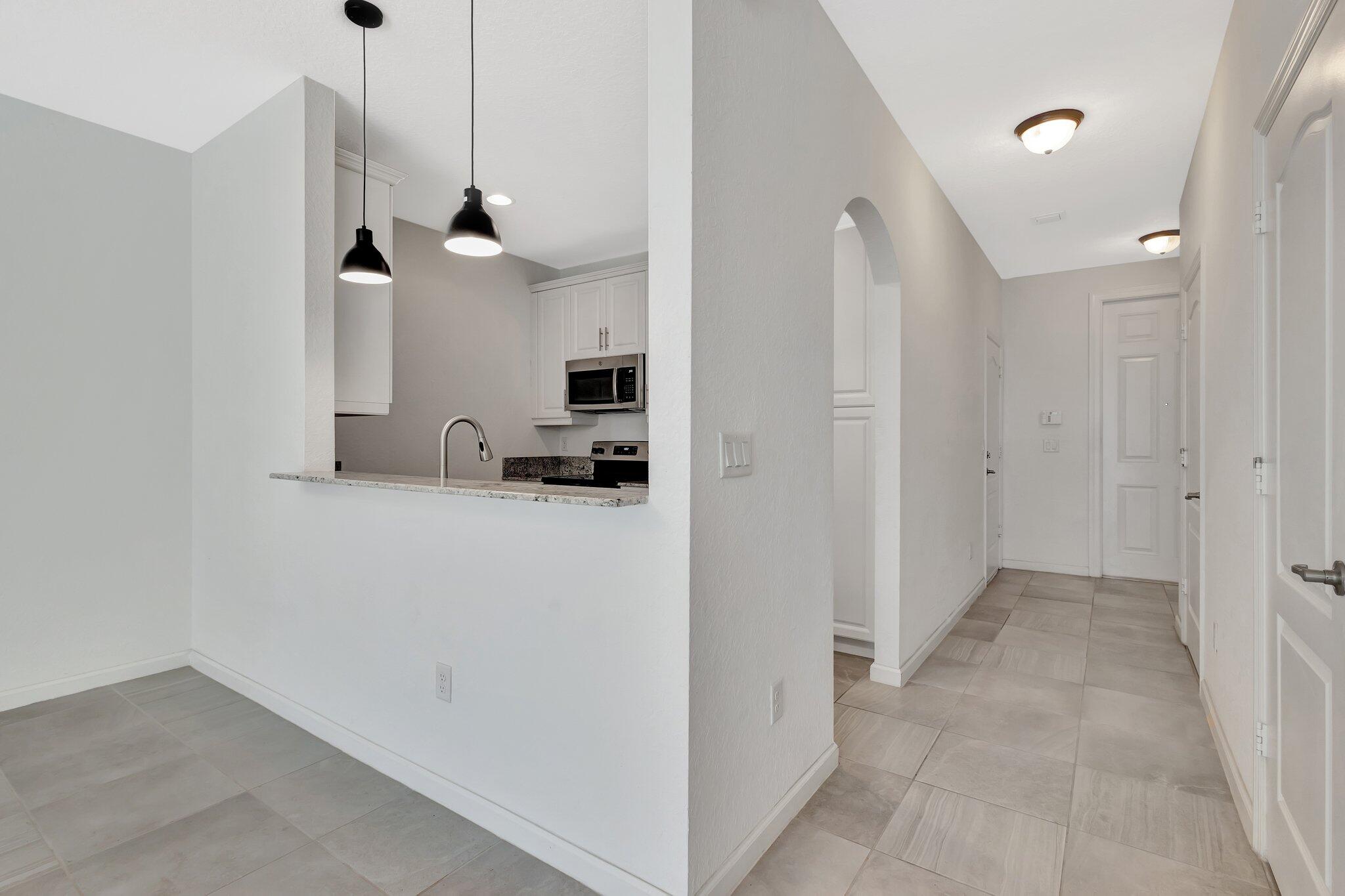 COLONY RESERVE AT LAKE WORTH - Residential