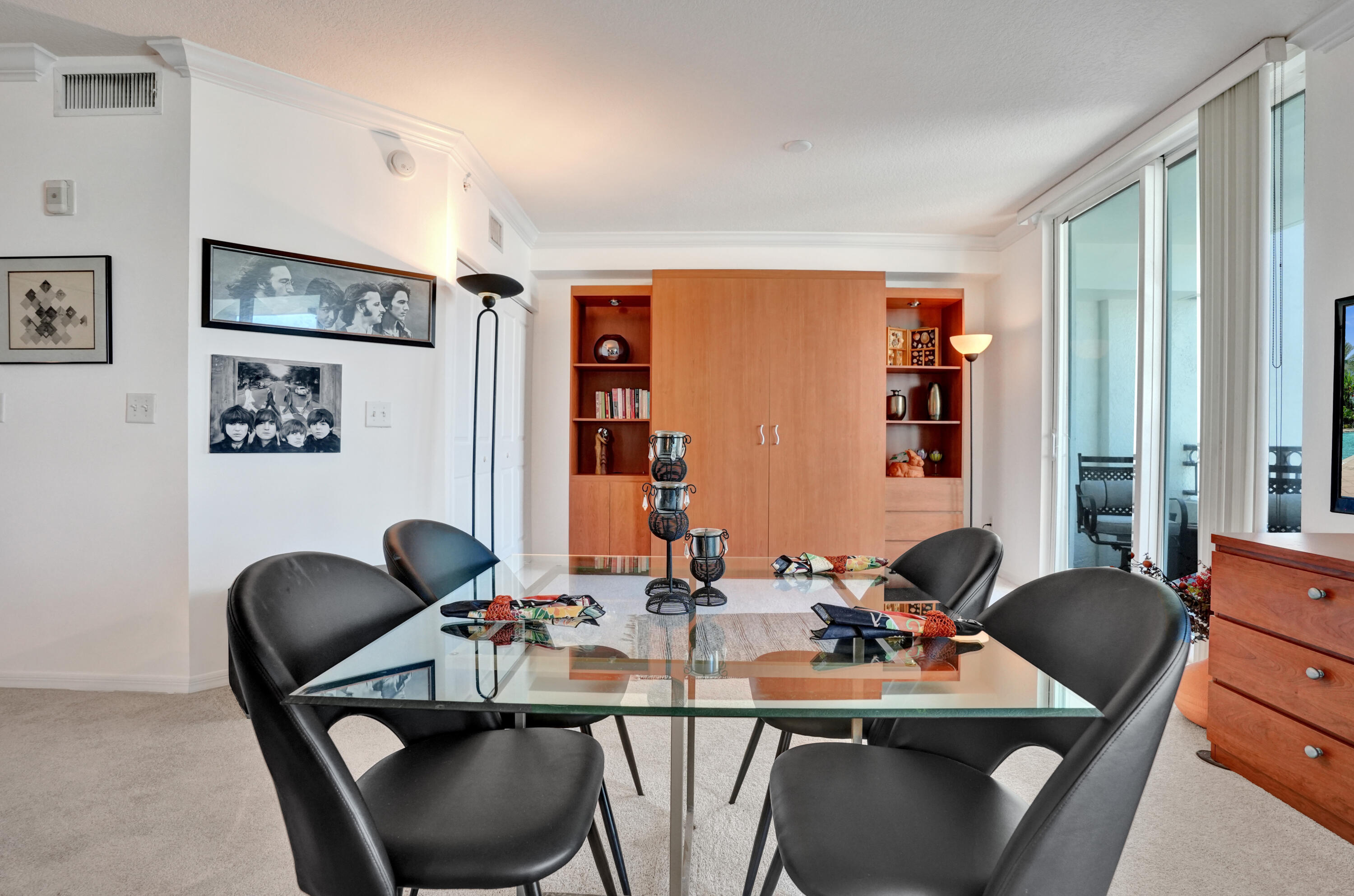 PRADO CONDO - Residential