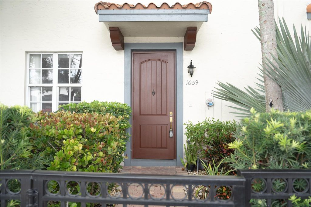 Photo of 1659 N Federal Highway, Delray Beach, FL 33483 (MLS # F10460803)
