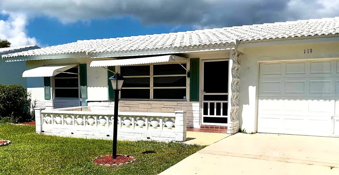 119 SW 10TH Court