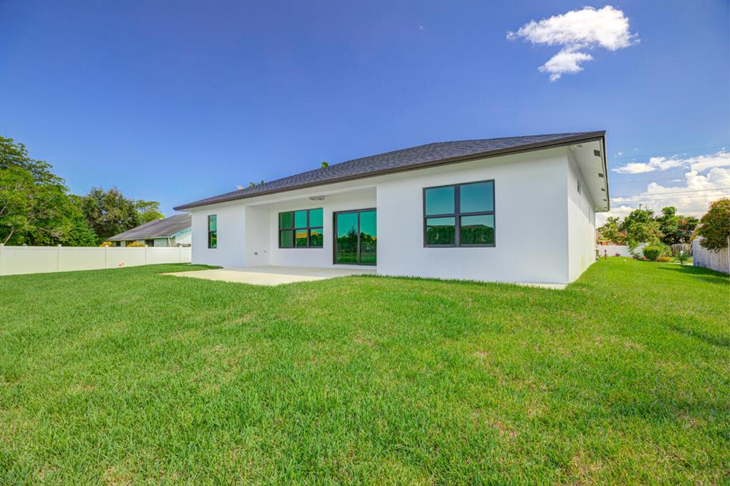 DELRAY GARDEN ESTATES 3 - Residential