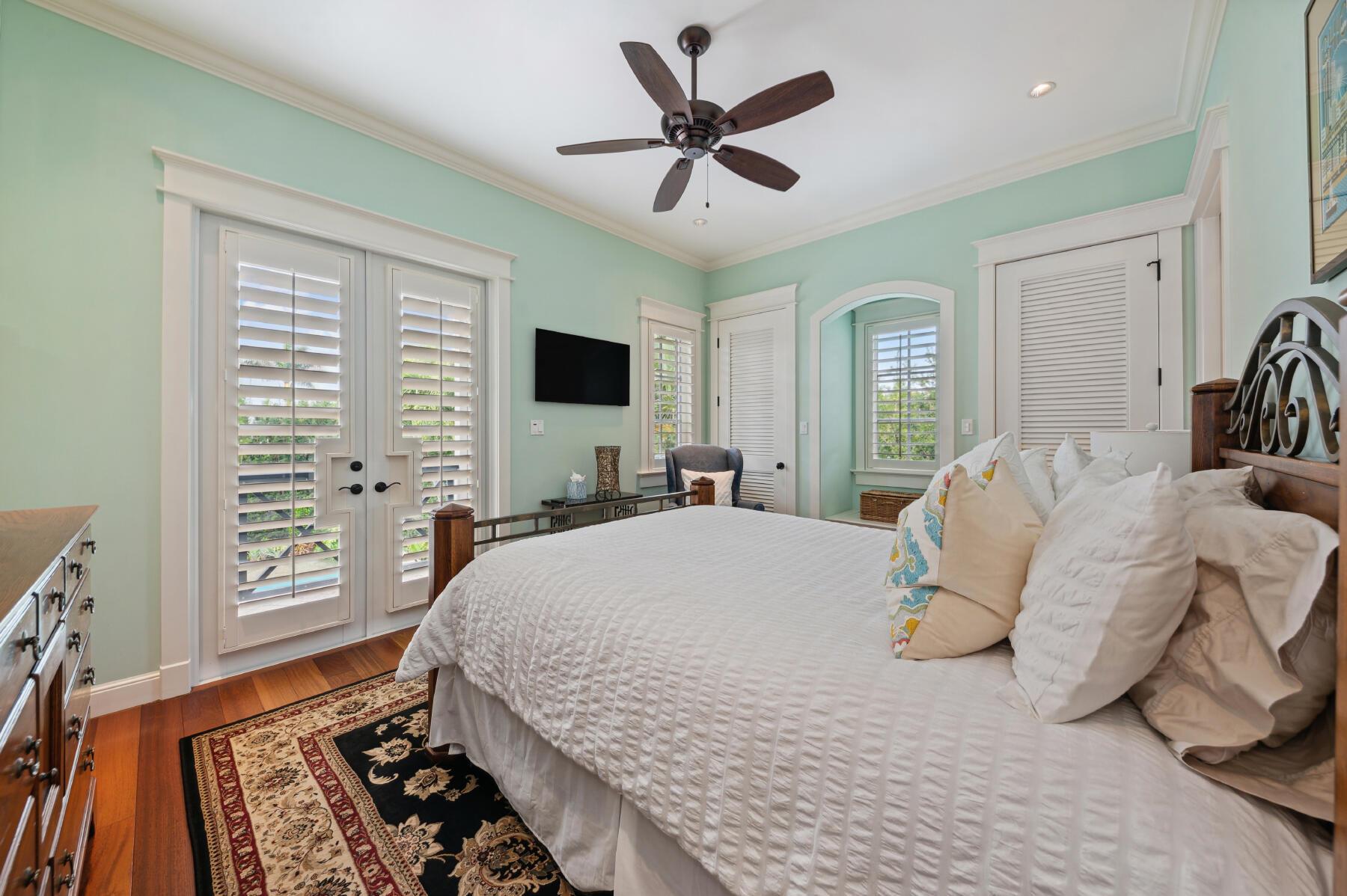 DELRAY TOWN OF - Residential