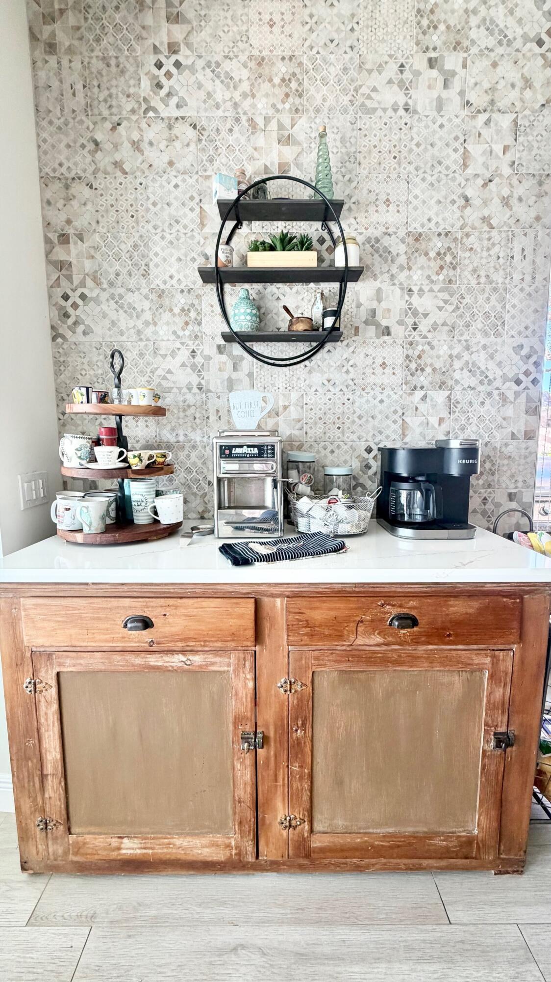 RIVERWALK 4 - Residential