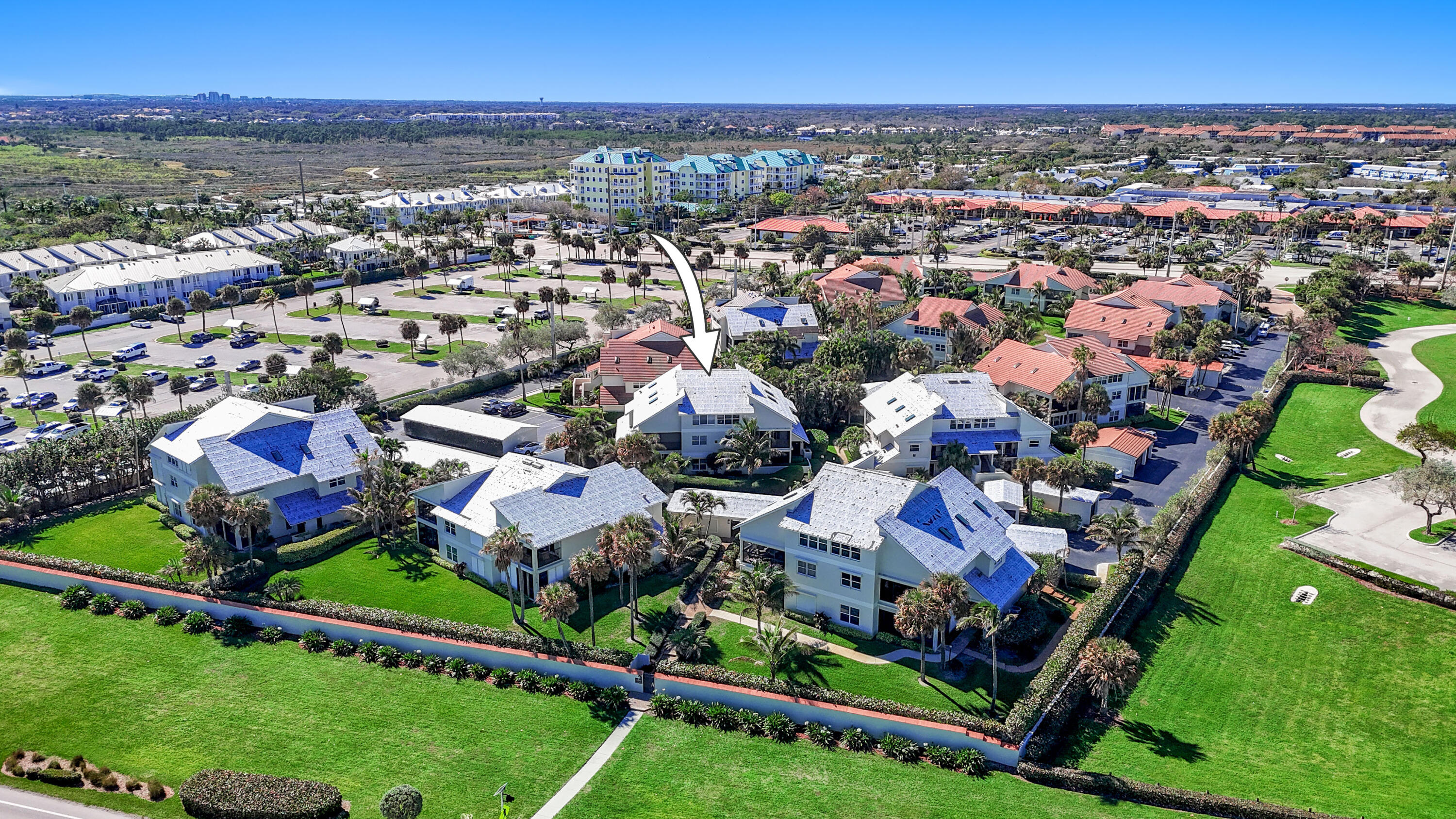 BEACHCOMBER CONDO - Residential Lease